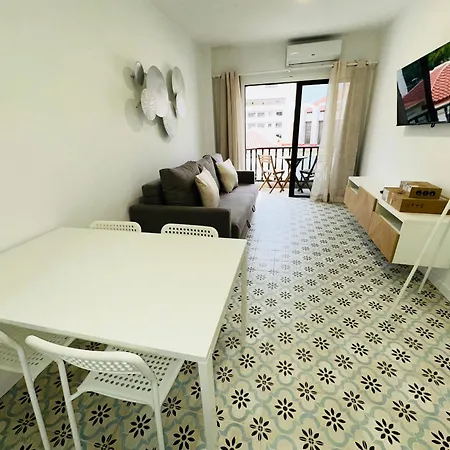 Flat Cristianos Square Apartment *