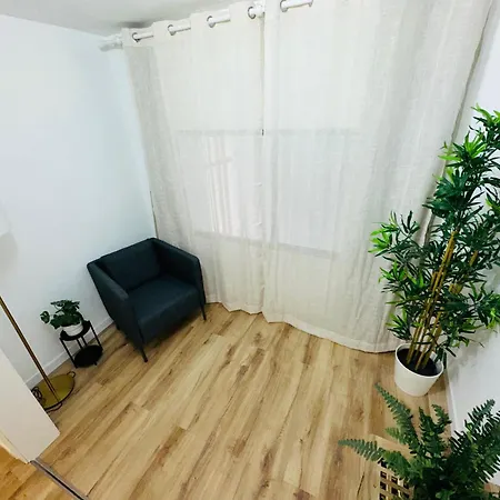 Flat Cristianos Square Daire